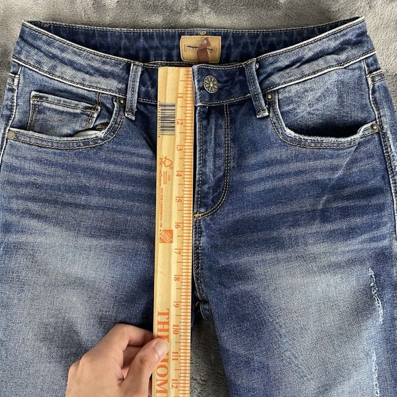 Driftwood Colette Cuffed Cropped Jeans Women's 26 Embroidered Floral Mid Rise - Picture 9 of 12